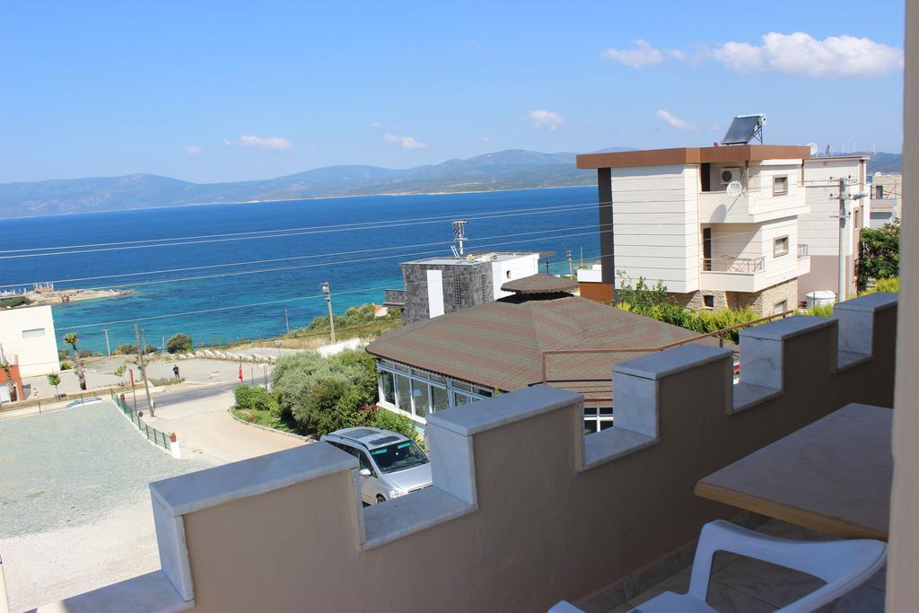 Huzur Hotel Siğacık Esterno foto
